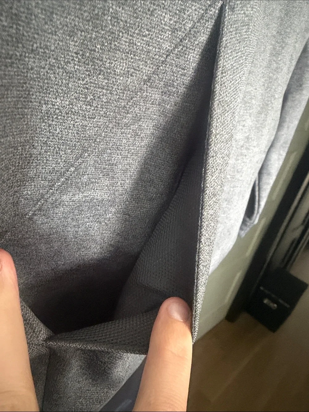Nike Men’s Heather Gray Pullover Hoodie with Black Drawstrings
